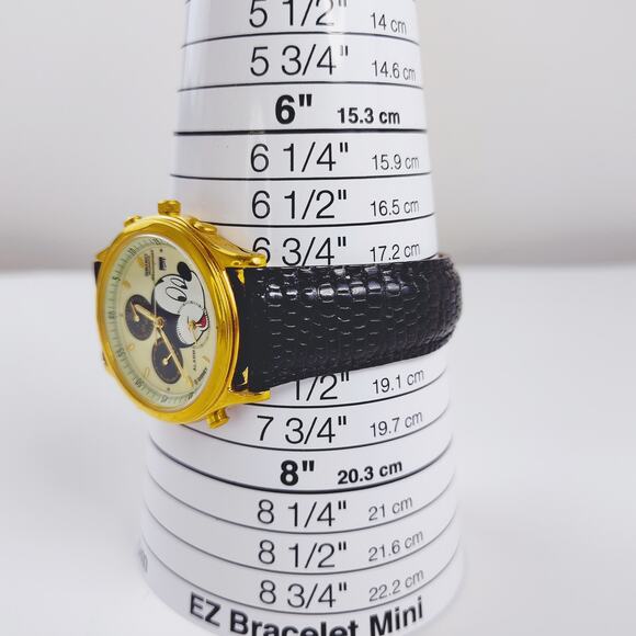 Disney Seiko Mickey Mouse Chronograph Watch Vintage Lumo - Picture 11 of 11